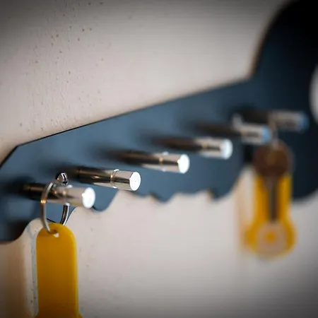 The Red House - & Business Appartamento Verona