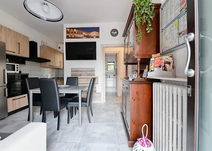 The Red House - & Business *