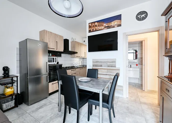 Διαμέρισμα The Red House - & Business