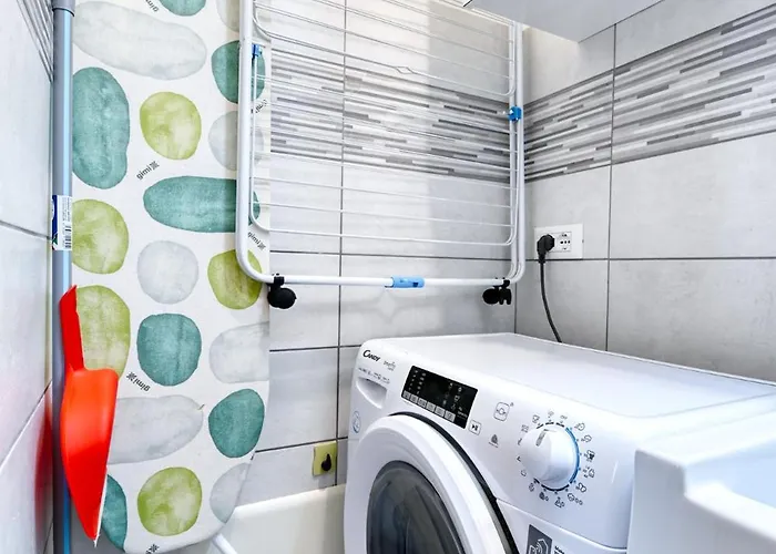 Διαμέρισμα The Red House - & Business