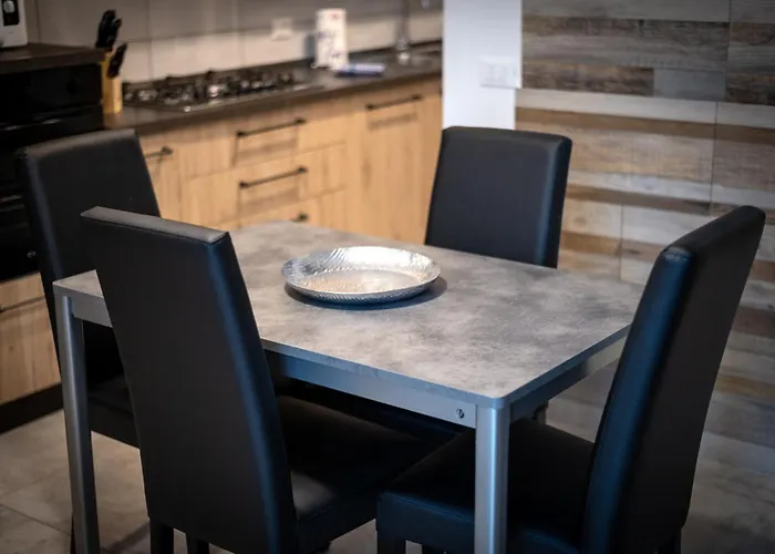 The Red House - & Business *