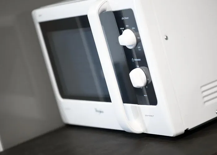 The Red House - & Business Βερόνα