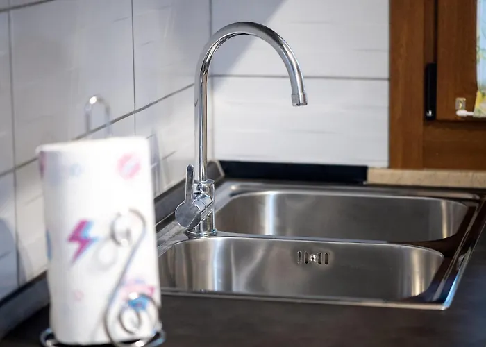 The Red House - & Business Βερόνα