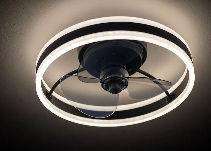 The Red House - & Business Διαμέρισμα Βερόνα