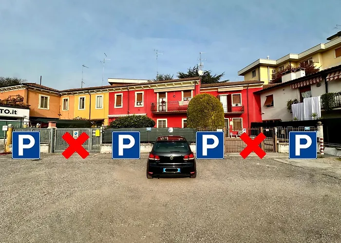 The Red House - & Business