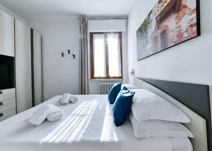 Διαμέρισμα The Red House - & Business Βερόνα