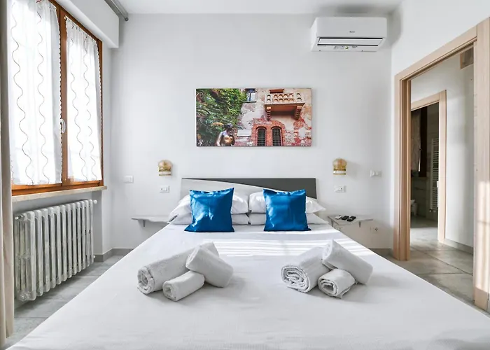 The Red House - & Business Διαμέρισμα *